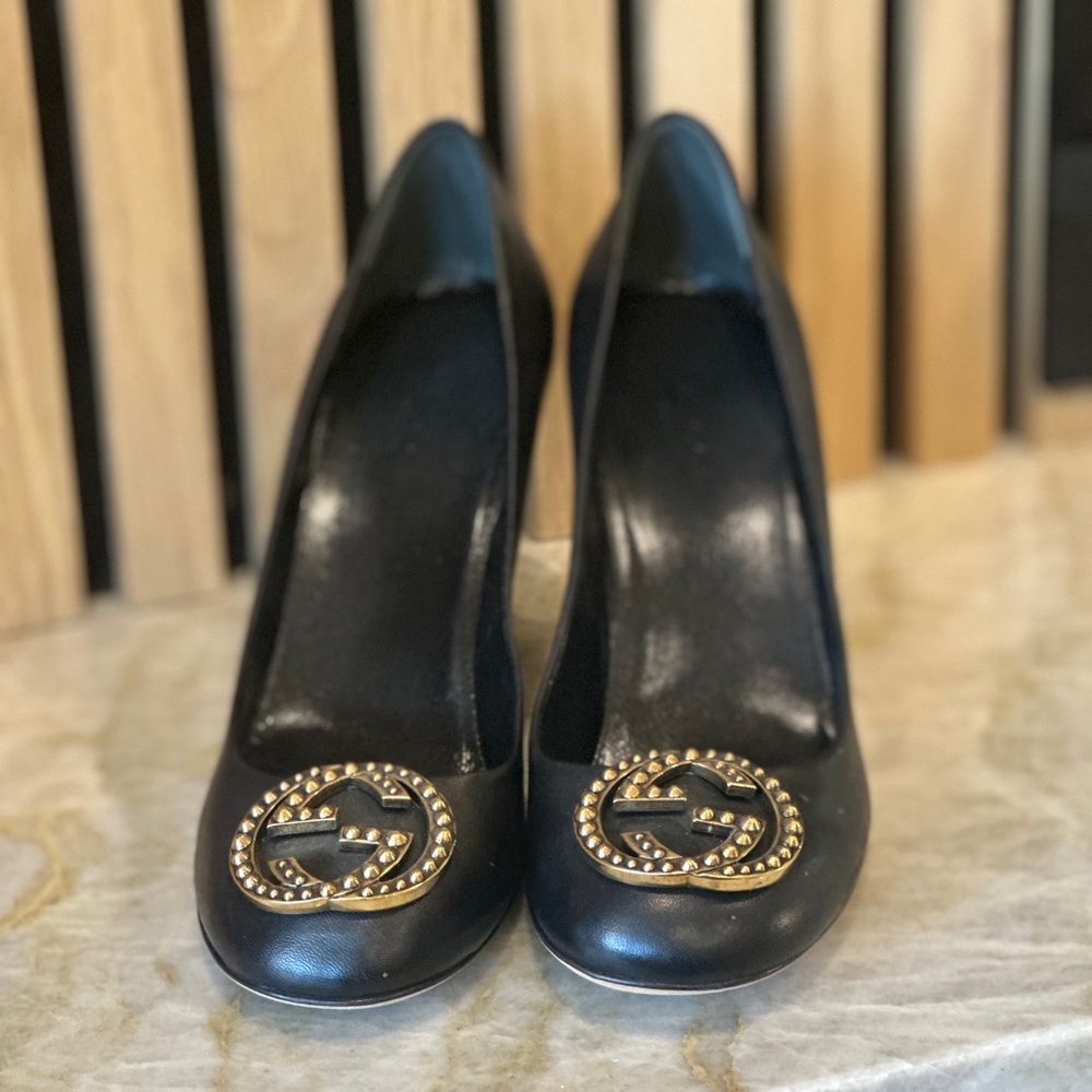 Authentic Gucci Logo Black Heels